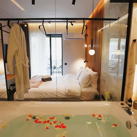 Luxury With Jacuzzi By Sea&thecity