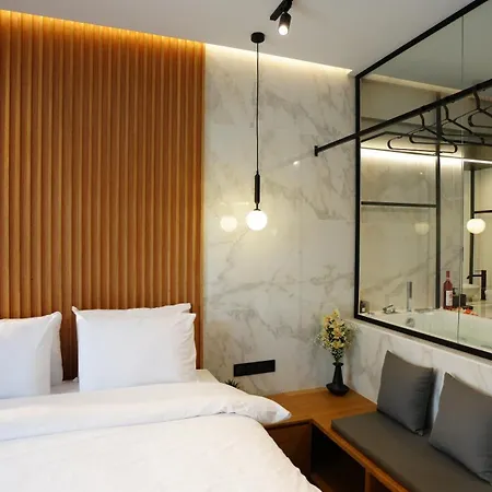 Luxury With Jacuzzi By Sea&thecity Tessalónica