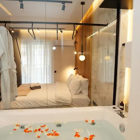 Luxury With Jacuzzi By Sea&thecity *