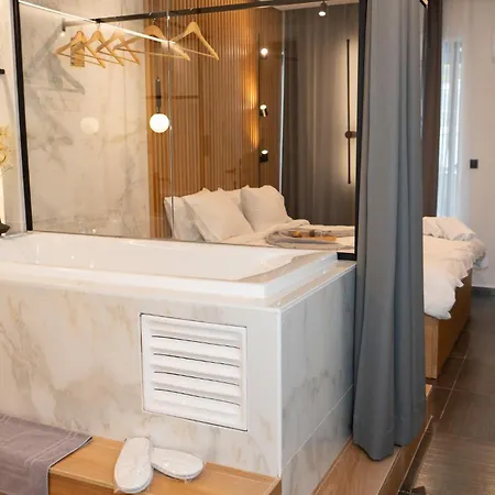 Apartment Luxury With Jacuzzi By Sea&thecity