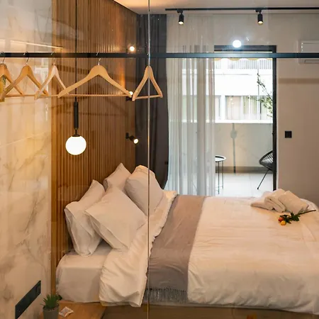 Lejlighed Luxury With Jacuzzi By Sea&thecity