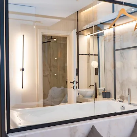 Lejlighed Luxury With Jacuzzi By Sea&thecity Thessaloníki