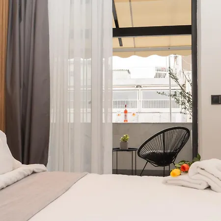Luxury With Jacuzzi By Sea&thecity Thessaloníki