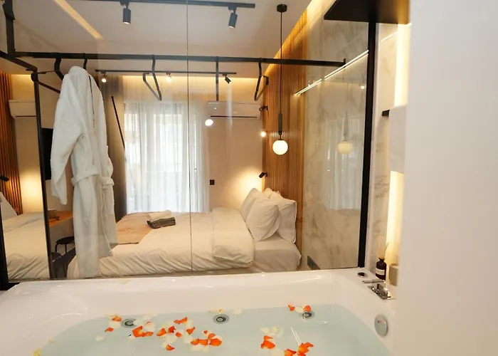 Luxury With Jacuzzi By Sea&thecity *